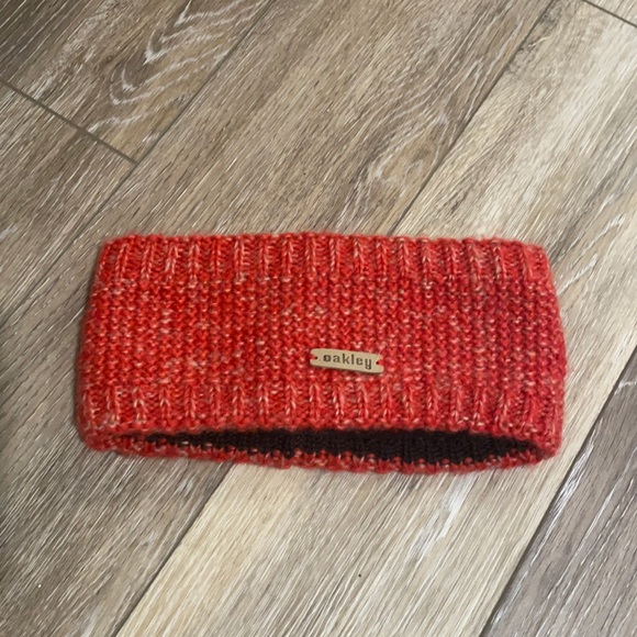 Oakley Accessories - Oakley cozy knit fleece lined headband ear warmer coral red